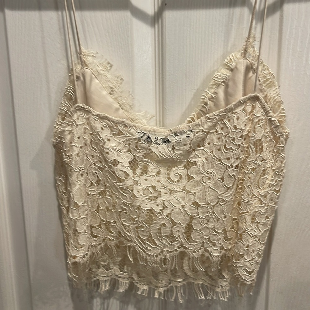 Off White Lace Tank - Picture 3 of 4